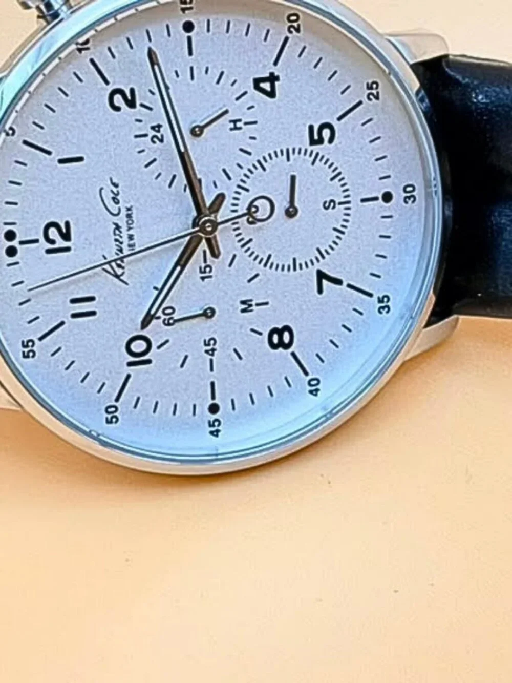 Kenneth Cole New York Men's Chronograph Watch White Dial
